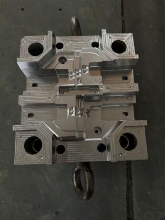 專業製造汽車燈具